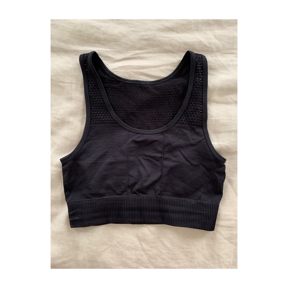 Fabletics Musetta Seamless Bra - Picture 3 of 6